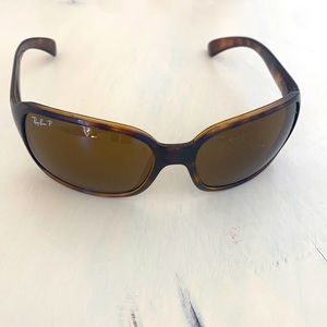 Rayban polarized tortoiseshell glasses